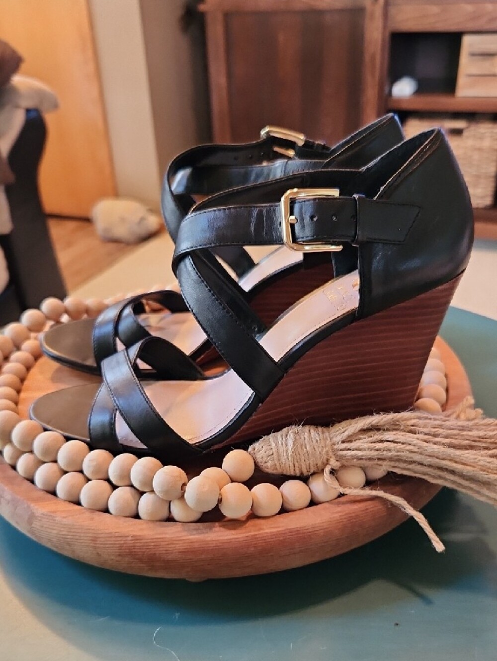 Vince Camuto Black Leather Cross-Strap Heeled Sandals